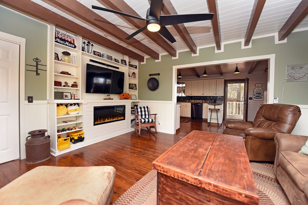 413309 Mineral Bluff Residential