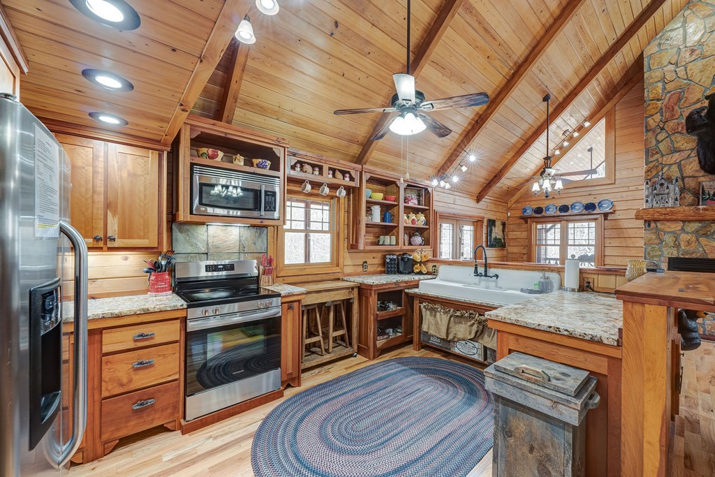 413519 Morganton Residential