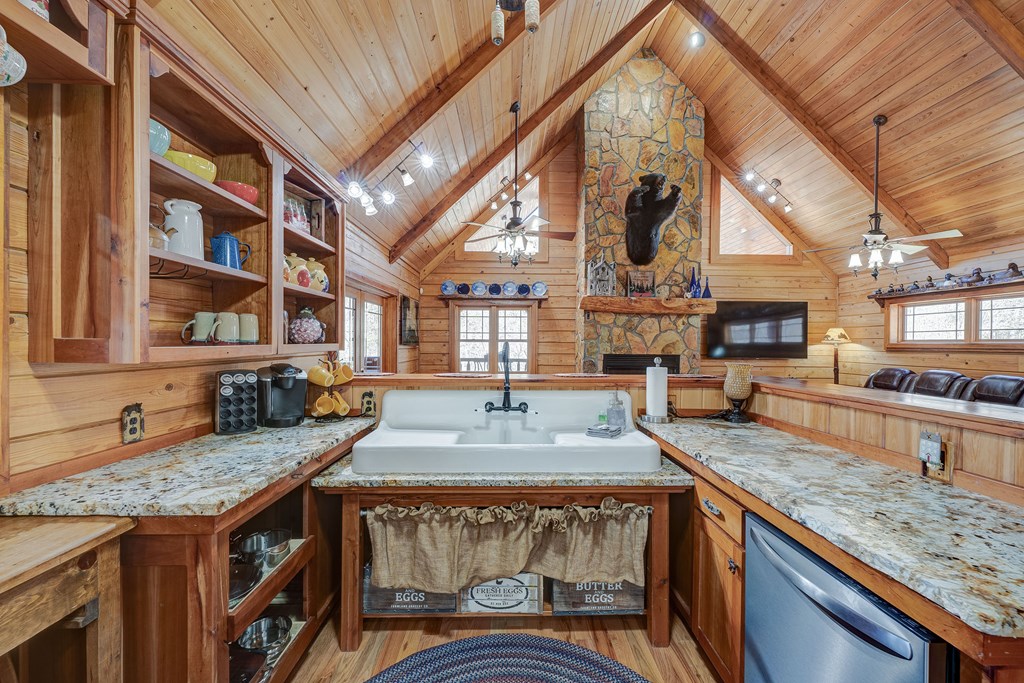 413519 Morganton Residential