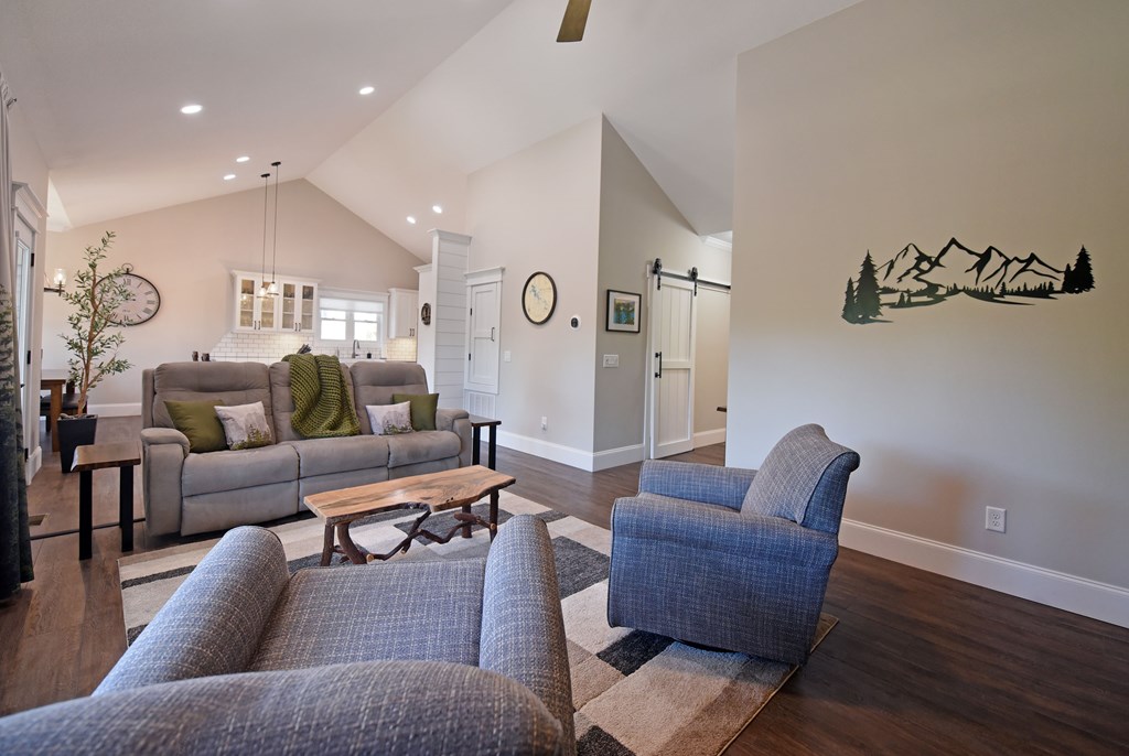 413537 Blairsville Residential