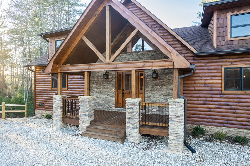 413539 Mineral Bluff Residential