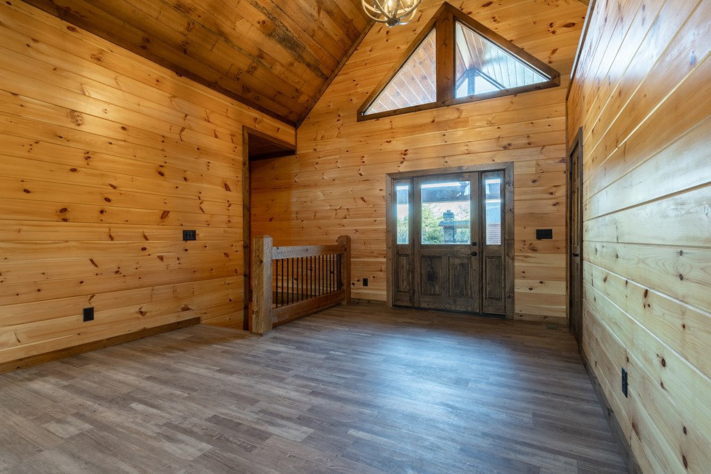 413539 Mineral Bluff Residential