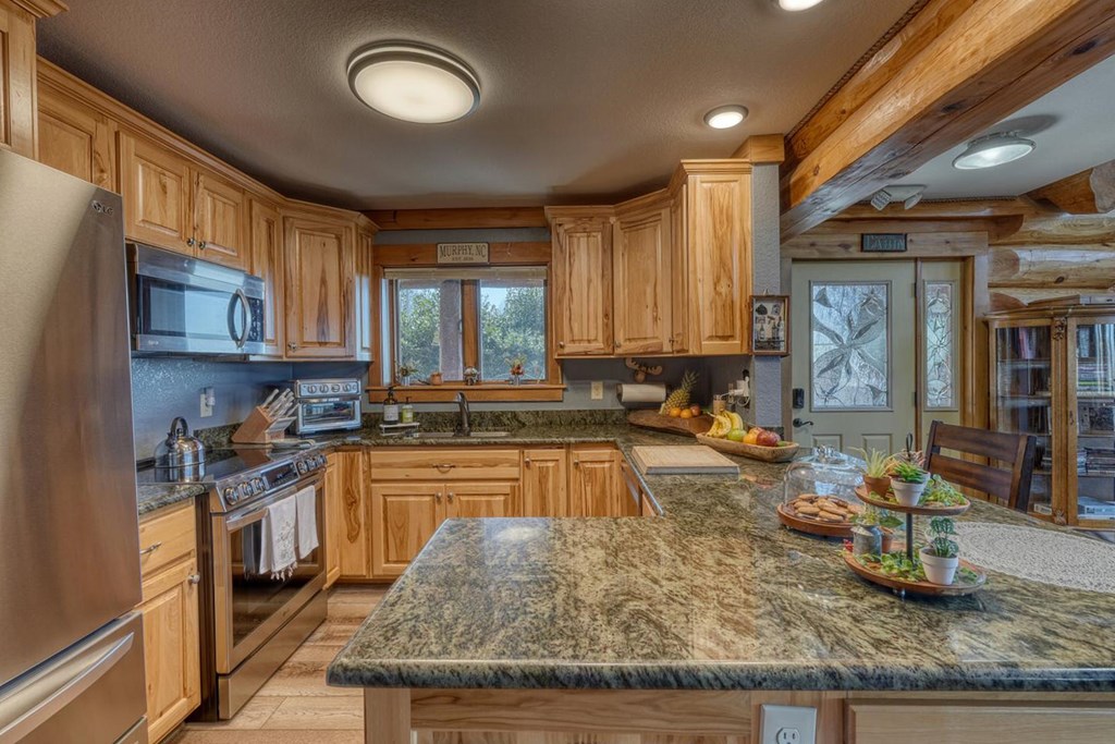 413540 Murphy Residential