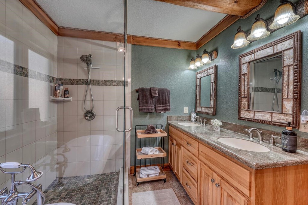 413540 Murphy Residential