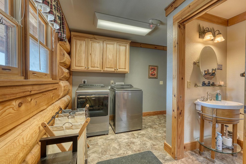 413540 Murphy Residential