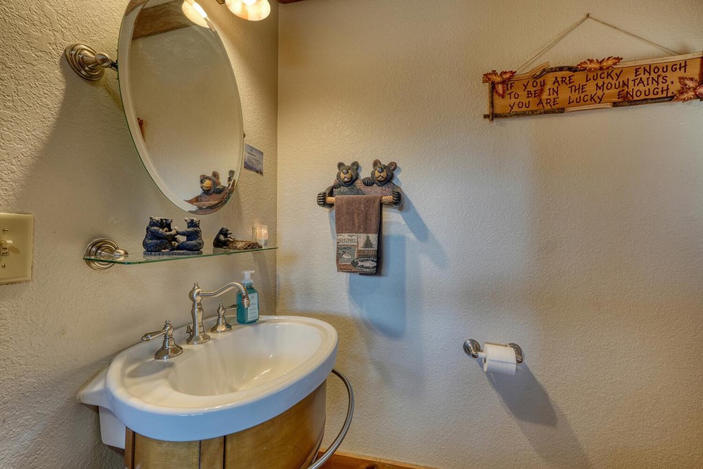 413540 Murphy Residential