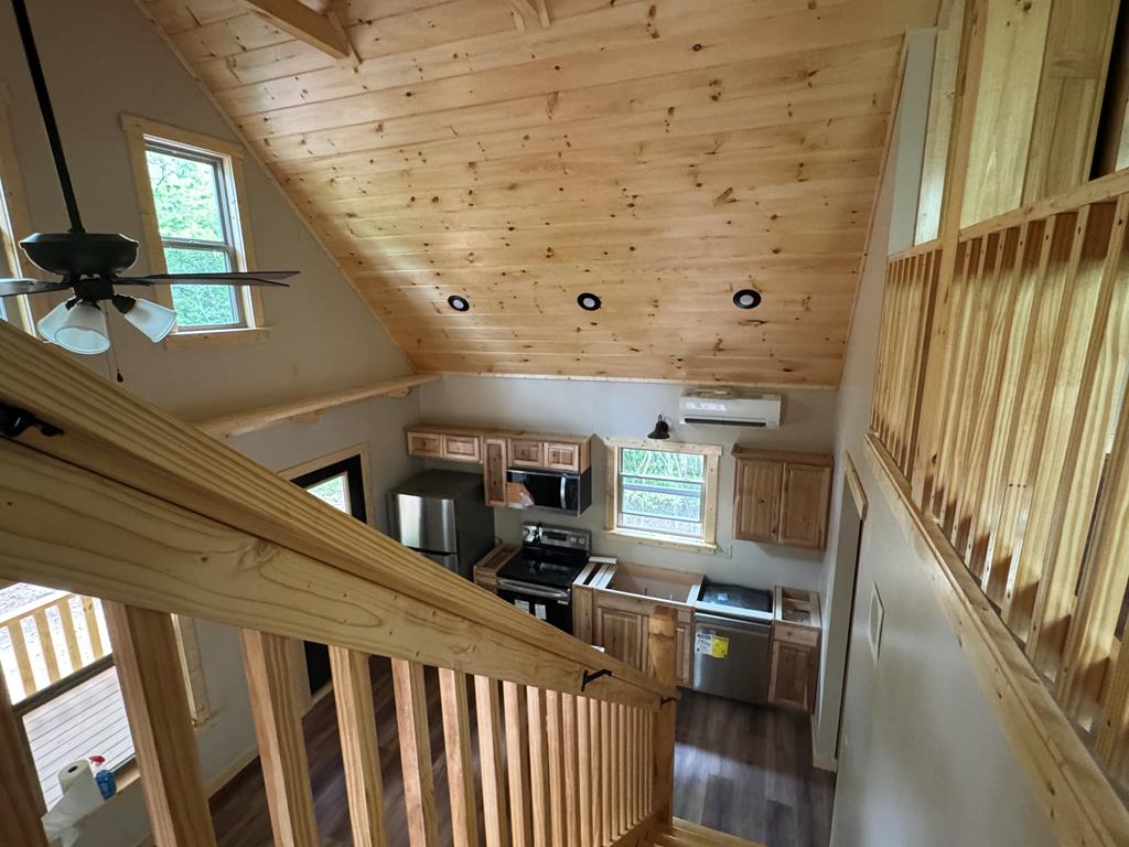 413590 Murphy Residential