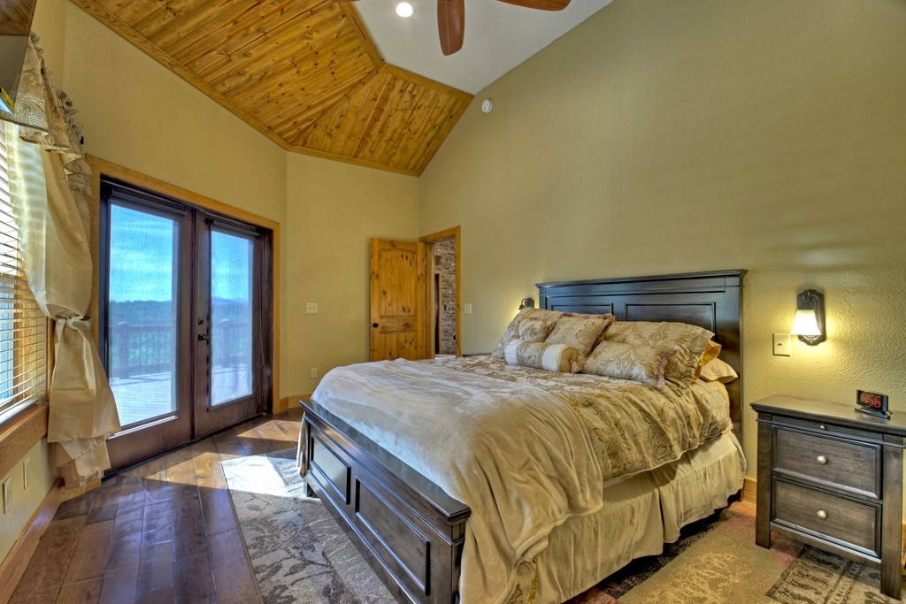 413670 Murphy Residential