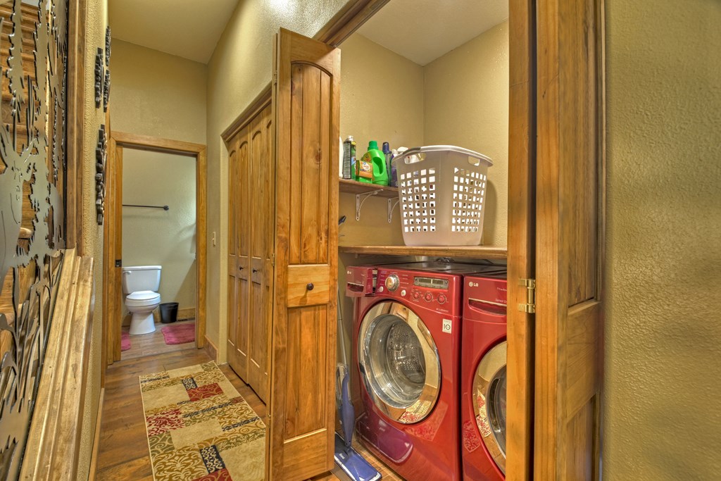 413670 Murphy Residential