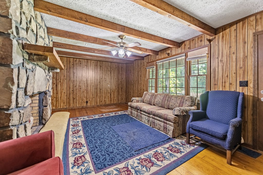 413687 Blue Ridge Residential