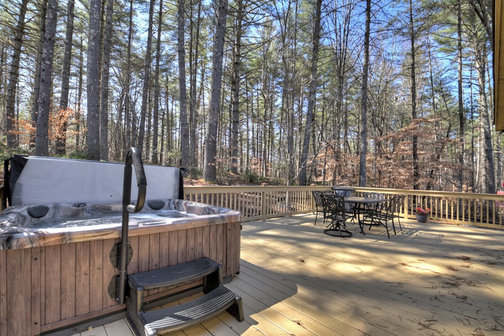 413732 Morganton Residential