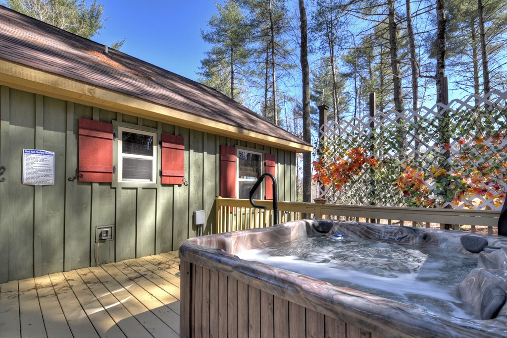 413732 Morganton Residential