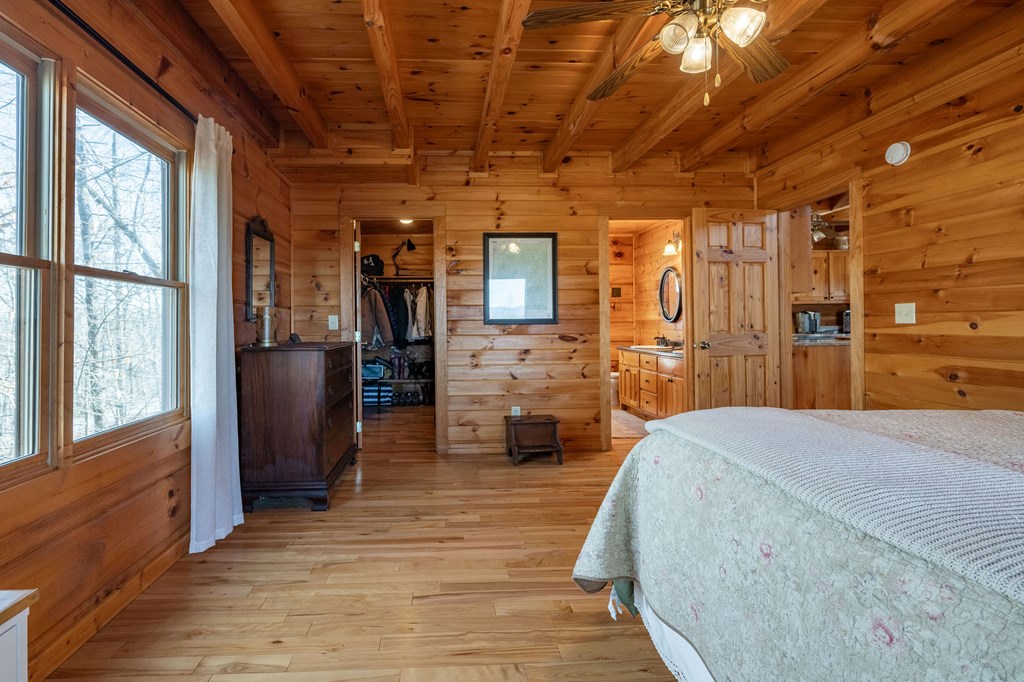 413780 Mineral Bluff Residential