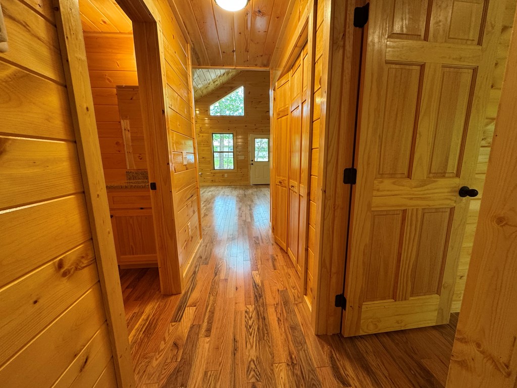 413786 Murphy Residential