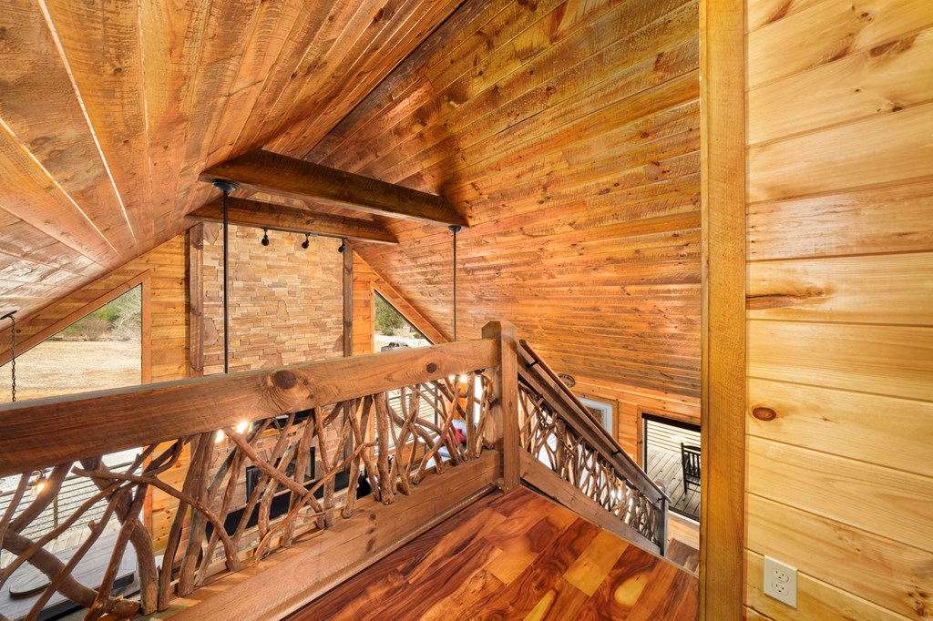 413835 Morganton Residential