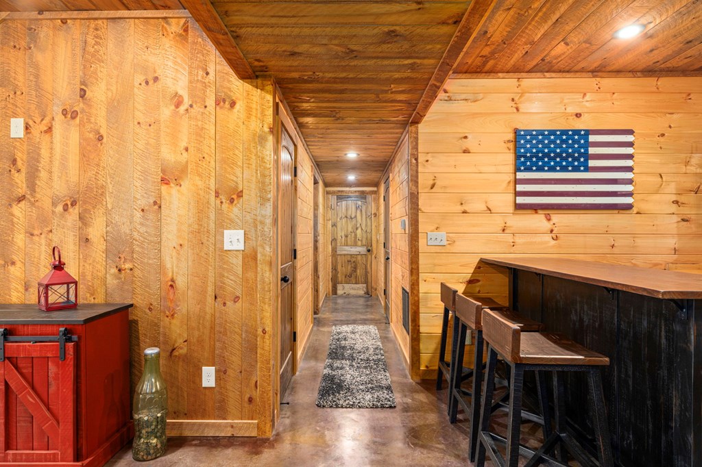 413835 Morganton Residential