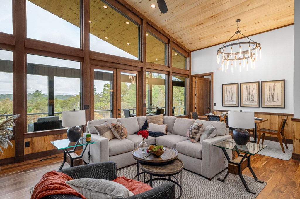 413860 Ellijay Residential