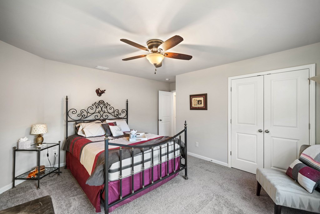 413894 Cumming Residential