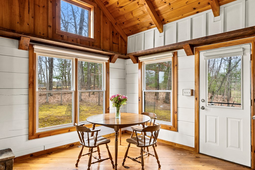 413904 Mineral Bluff Residential