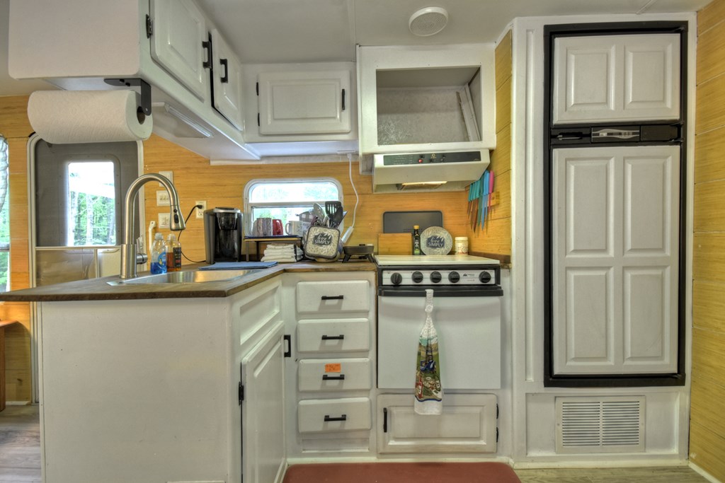 413908 Murphy Residential