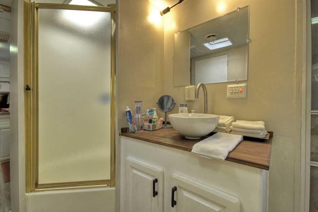 413908 Murphy Residential