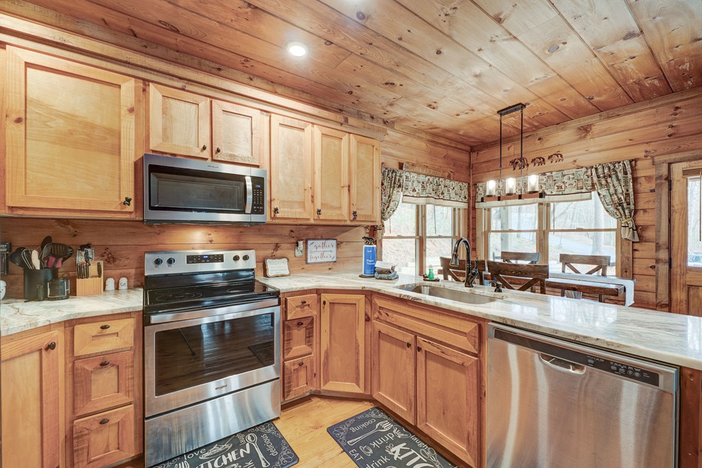 413922 Ellijay Residential