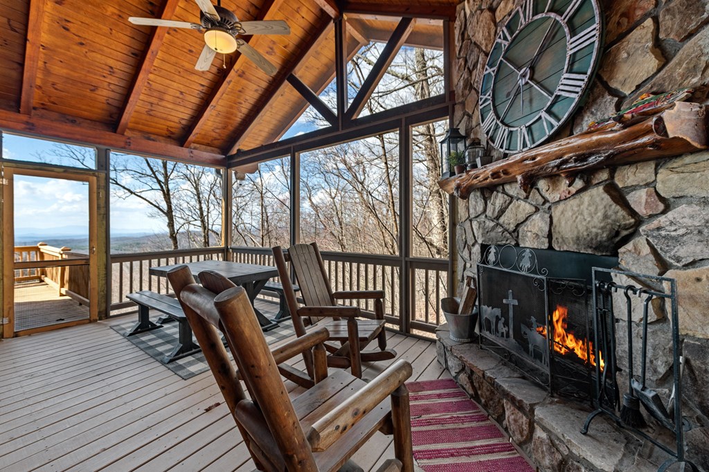 413995 Morganton Residential