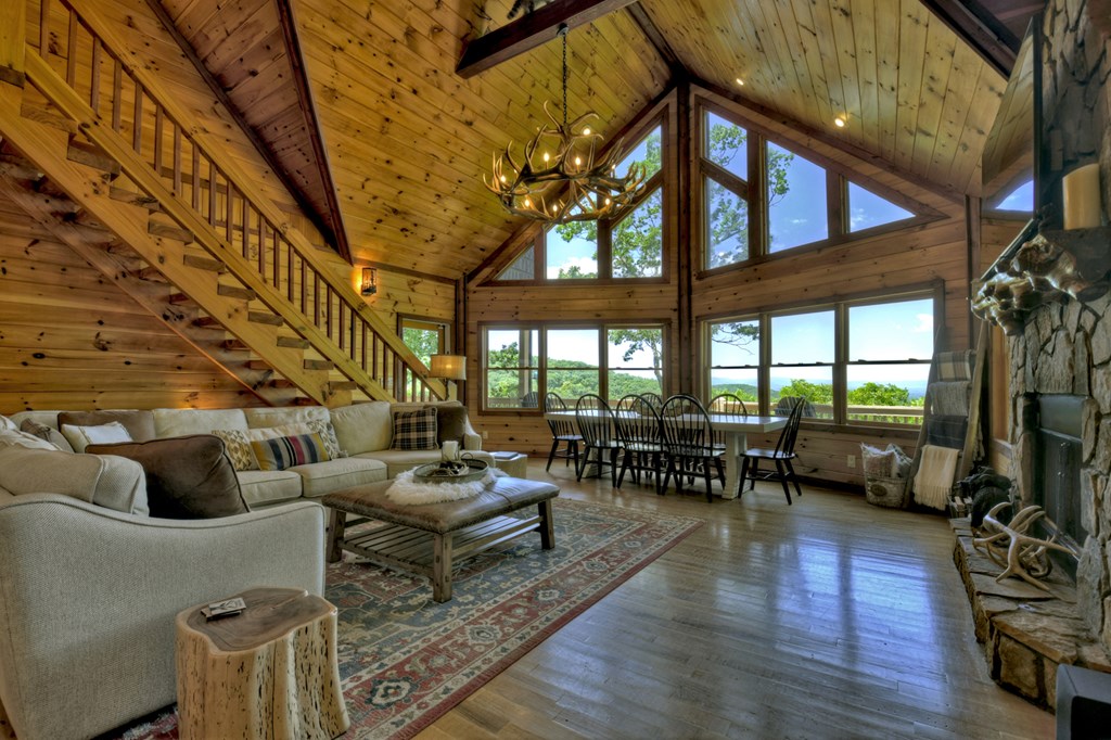 413995 Morganton Residential