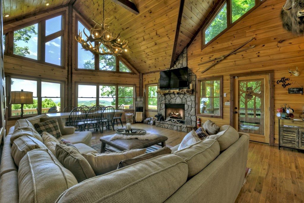 413995 Morganton Residential