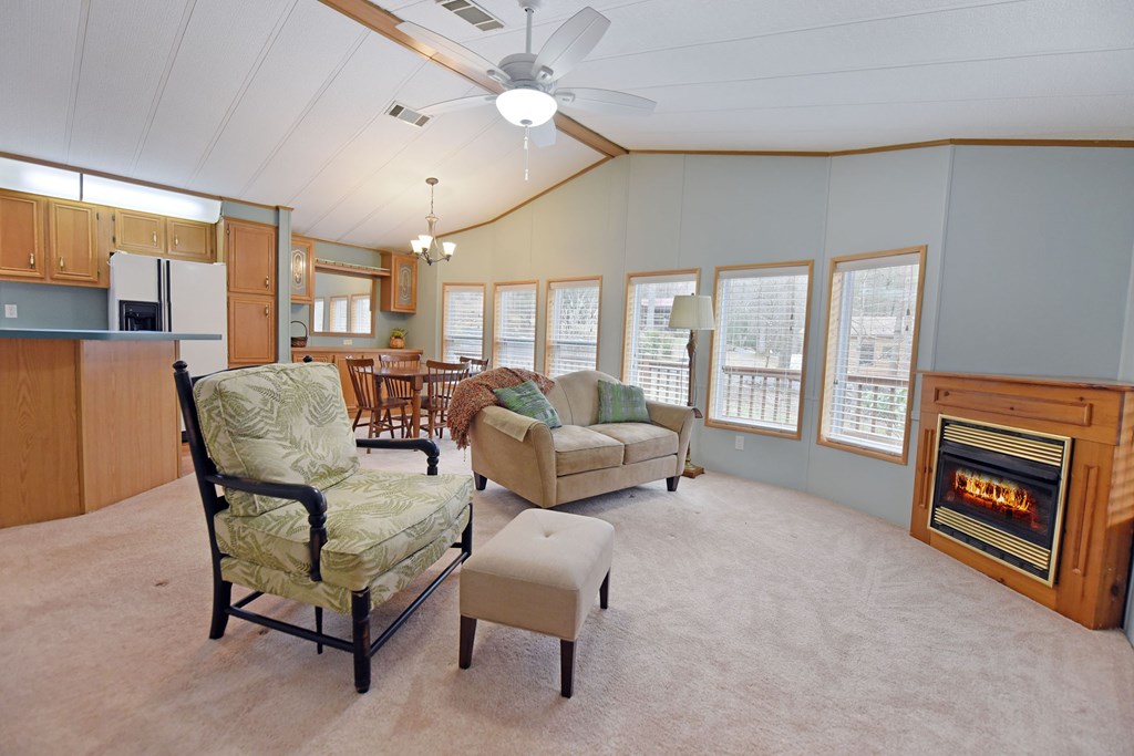 414144 Hiawassee Residential