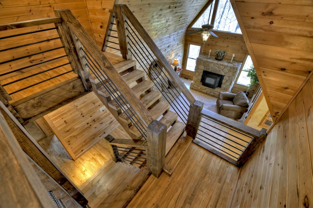 414237 Mineral Bluff Residential