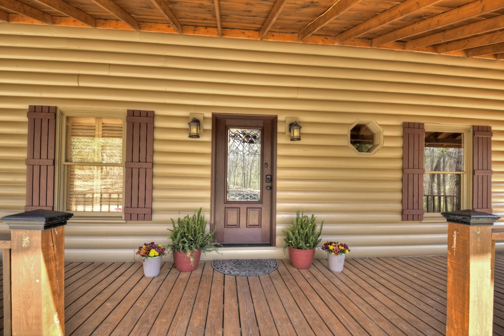 414237 Mineral Bluff Residential
