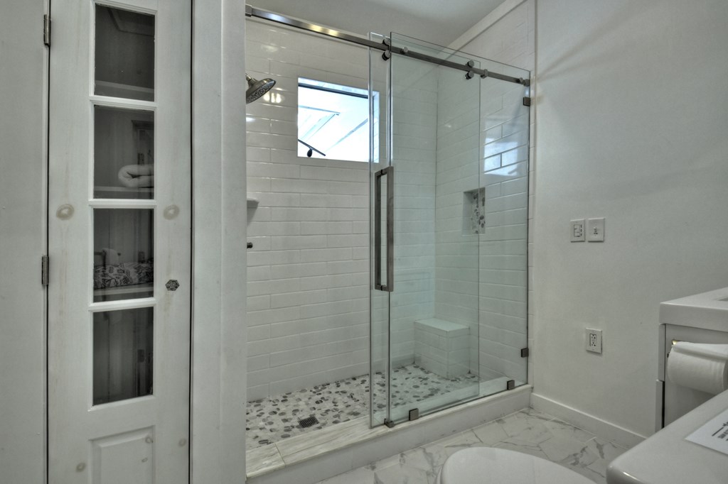414293 Blue Ridge Residential