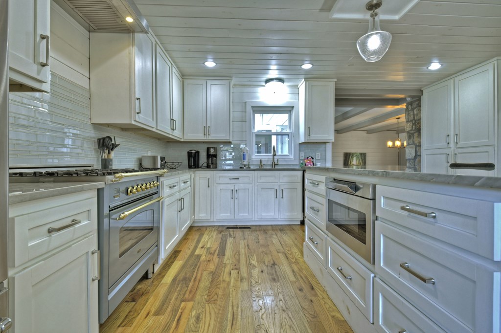 414293 Blue Ridge Residential