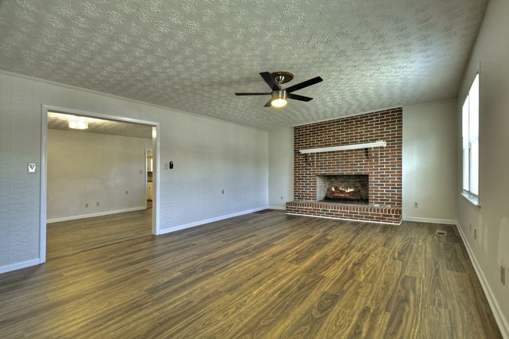 414294 Blue Ridge Residential