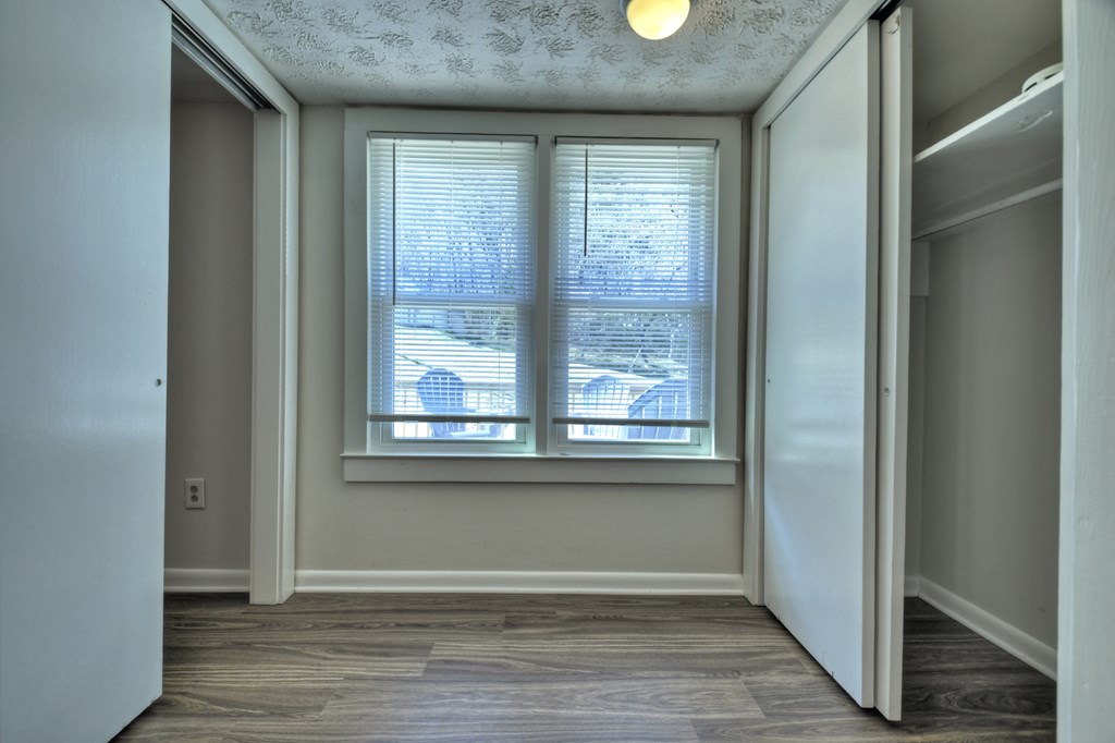 414294 Blue Ridge Residential