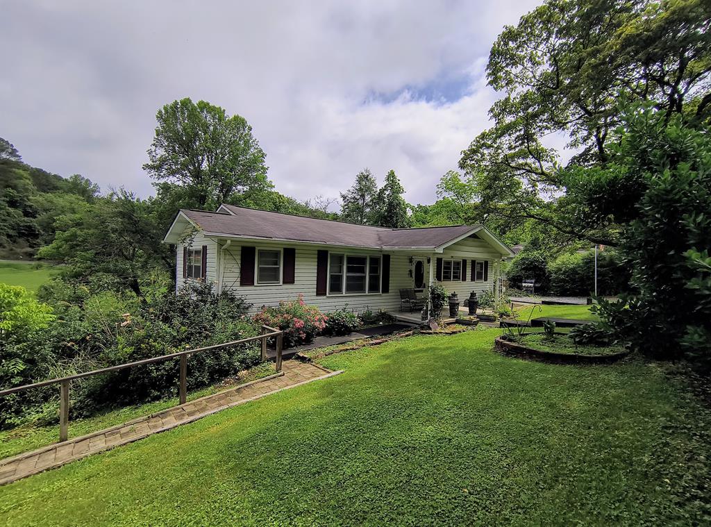414368 McCaysville Residential
