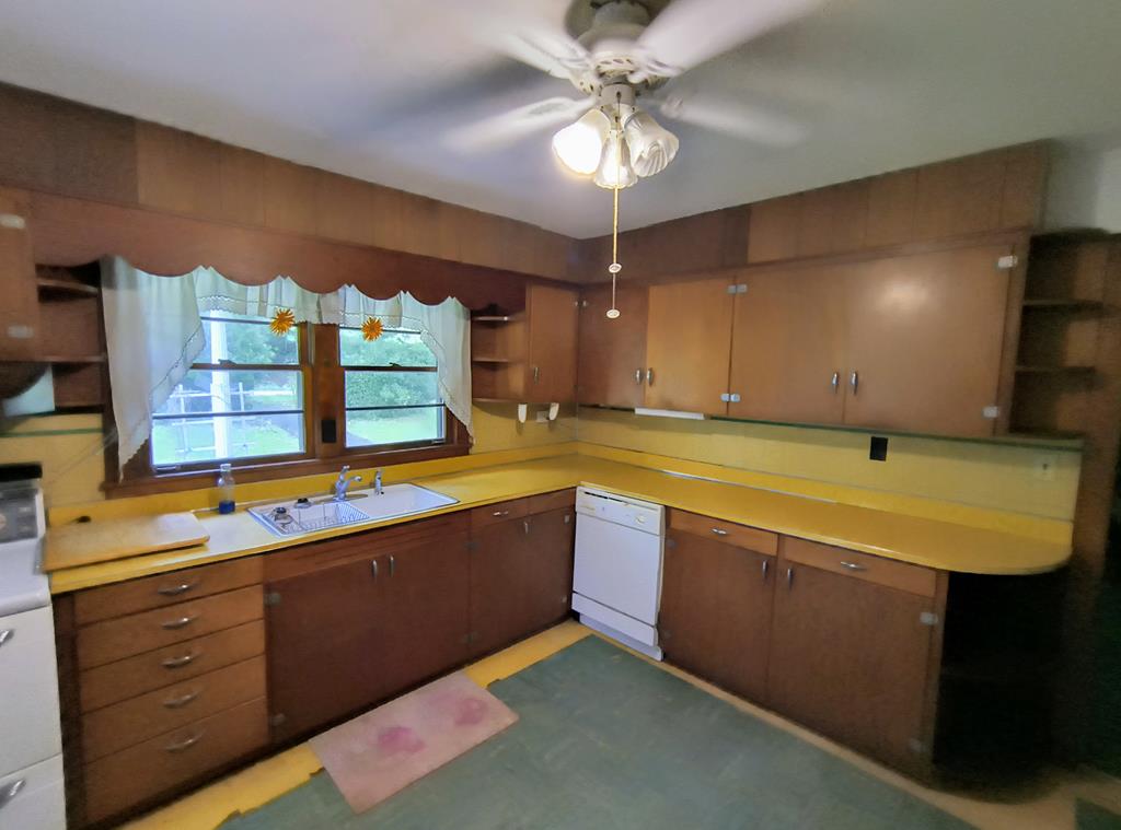 414368 McCaysville Residential