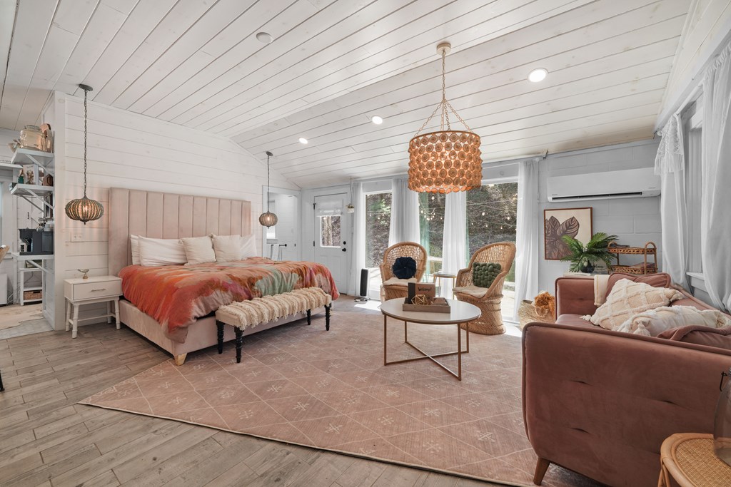 414376 Morganton Residential