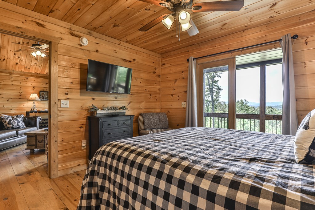 414396 Mineral Bluff Residential