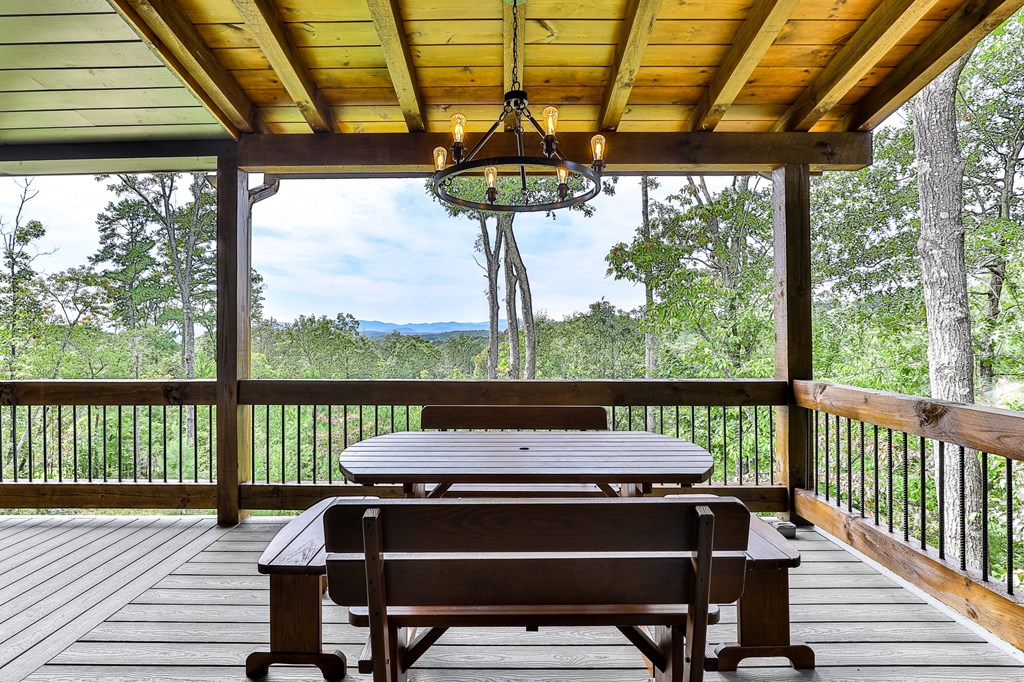 414396 Mineral Bluff Residential