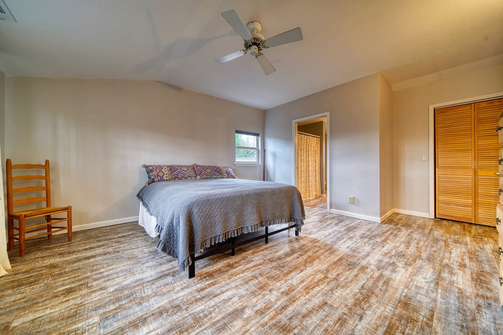 414409 Hiawassee Residential