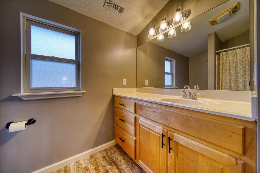 414409 Hiawassee Residential