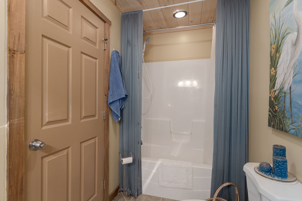 414413 Blue Ridge Residential