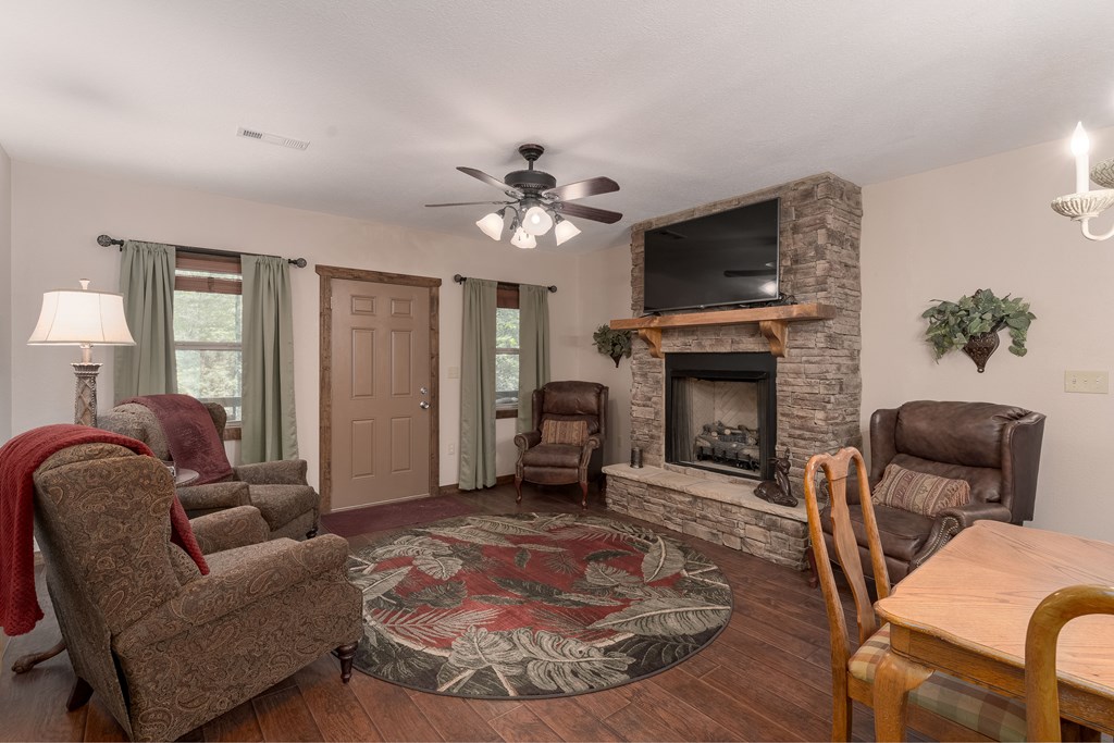 414413 Blue Ridge Residential