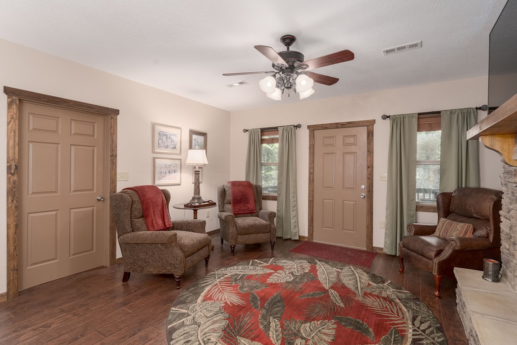 414413 Blue Ridge Residential