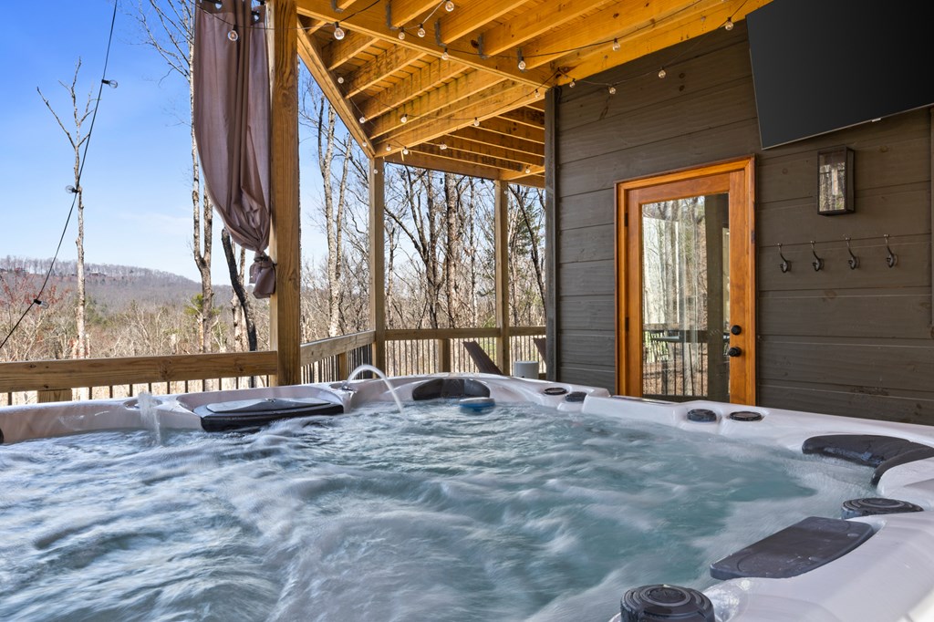 414414 Cherry Log Residential