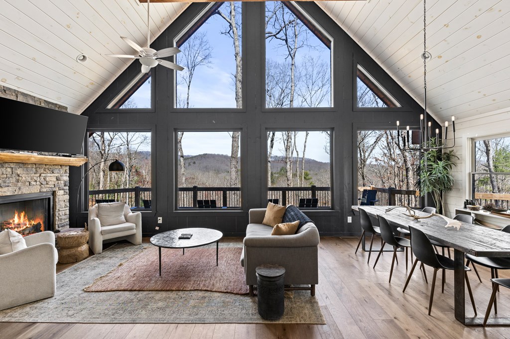 414414 Cherry Log Residential