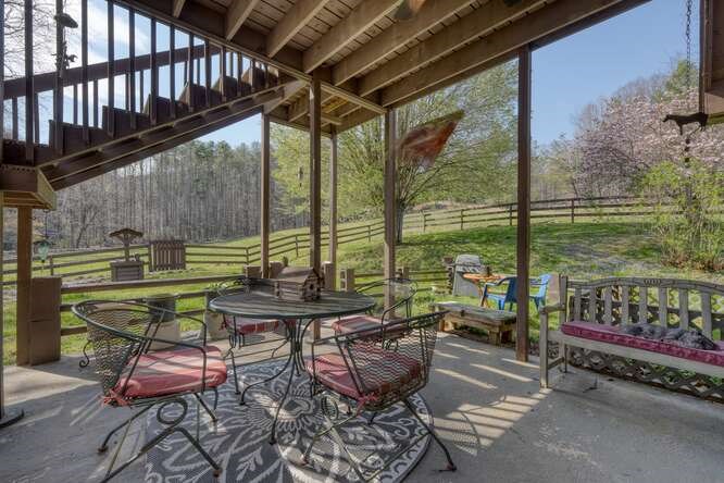414424 Blue Ridge Residential