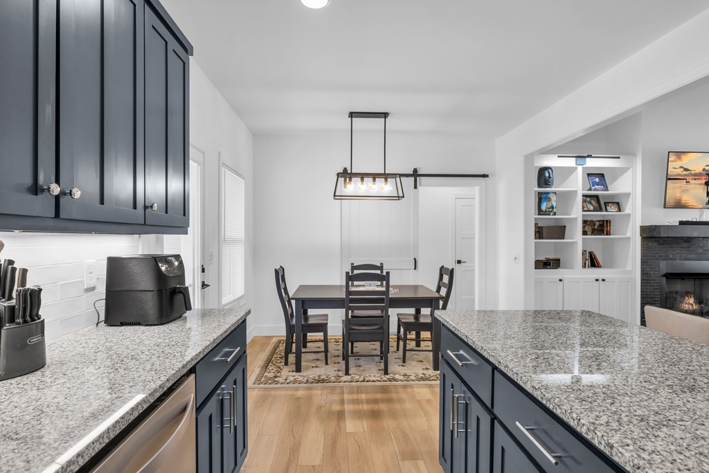414432 Hayesville Residential